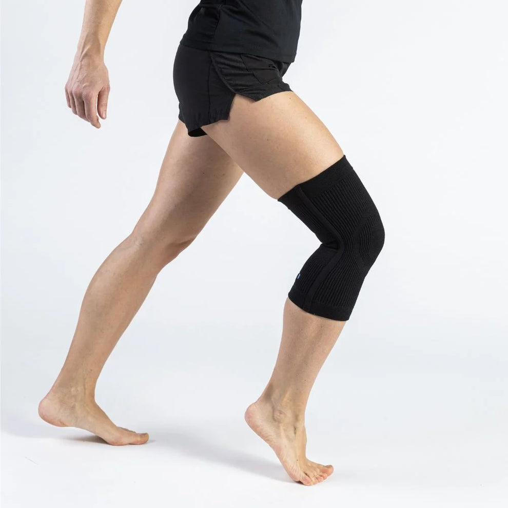 Knee orthosis